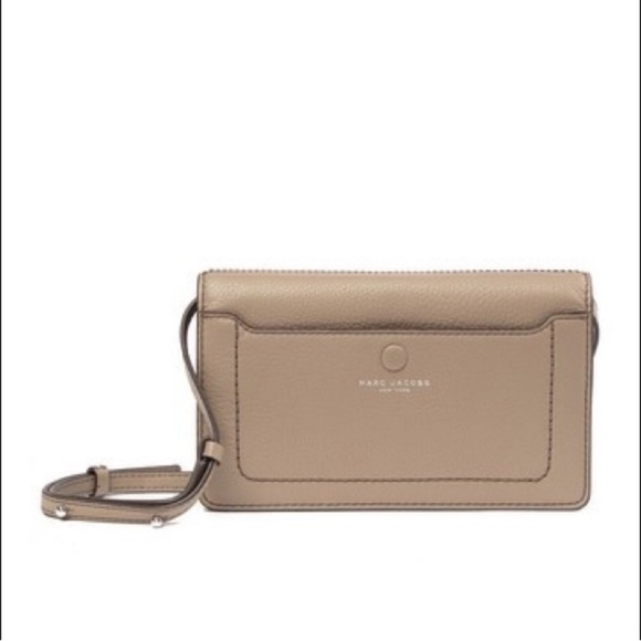 MARC JACOBS Empire City Top-zip Leather Wallet Crossbody - Picture 3 of 14